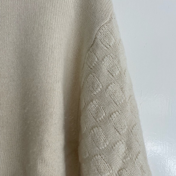7 For All Mankind cream sweater - S - Picture 2 of 3
